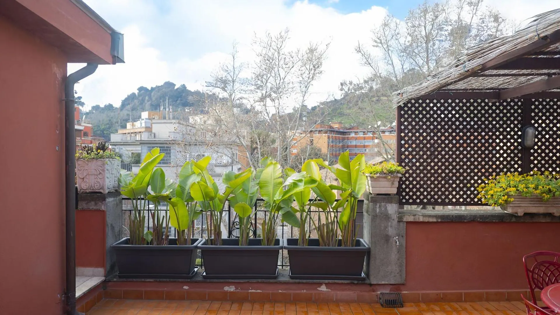 Romantic Terraced Escape In Elegant Neighbourhood 0*, Rome Italy